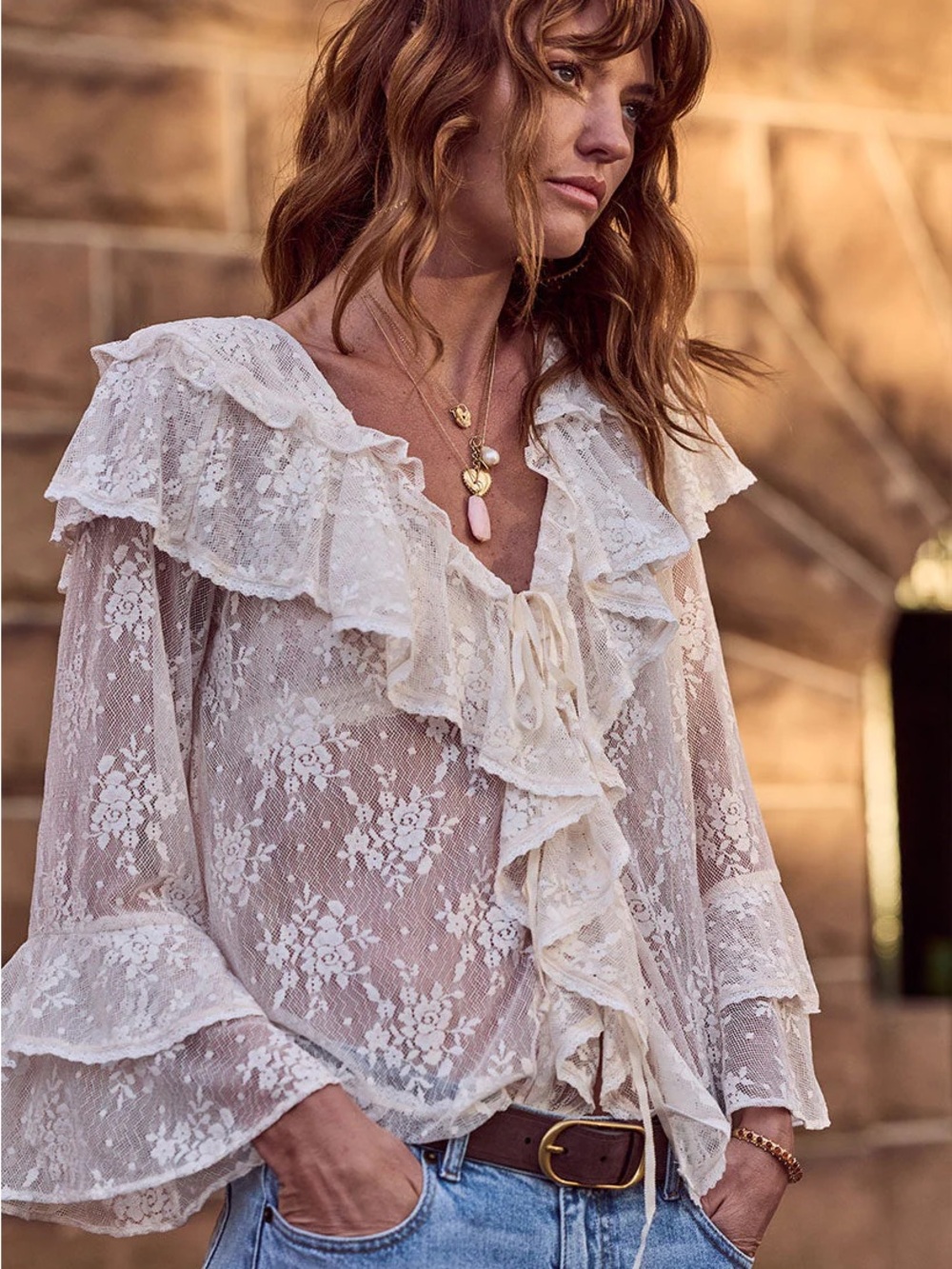 Spell labyrinth Ivory Lace Ruffle V-Neck Blouse xl